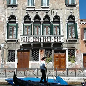 Palazzo Odoni Guest house Venice